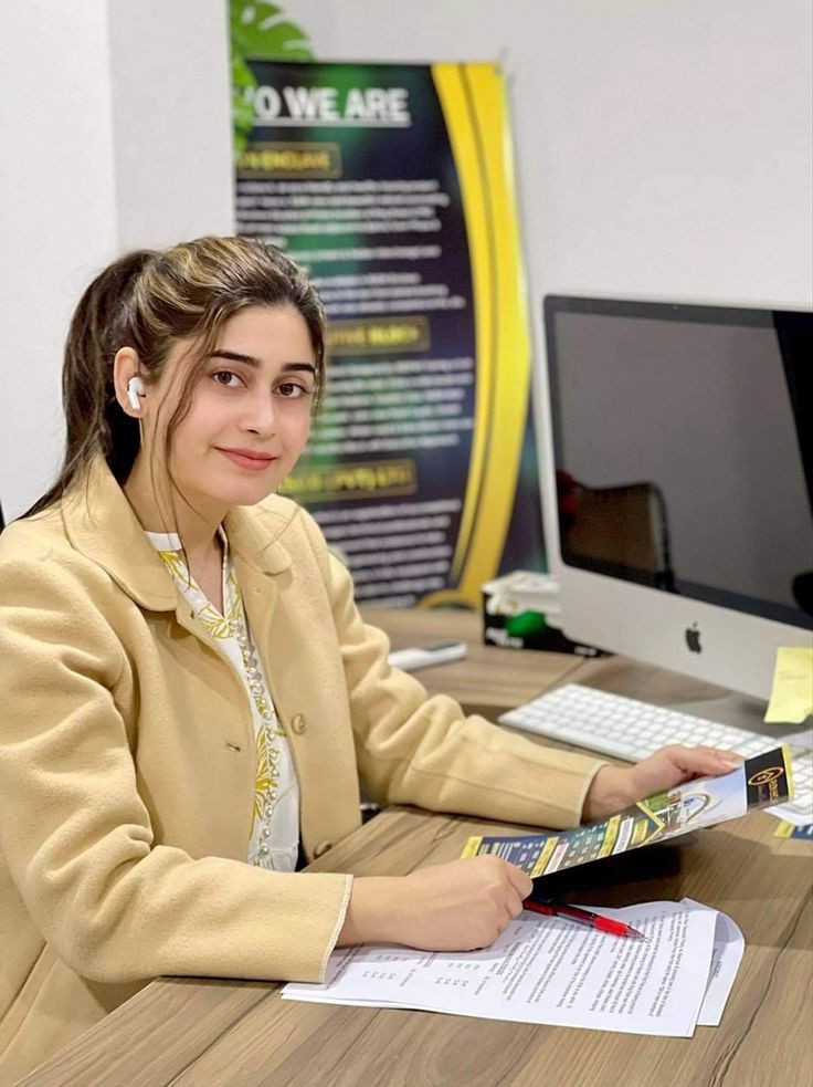 Cute Festival Girl DP