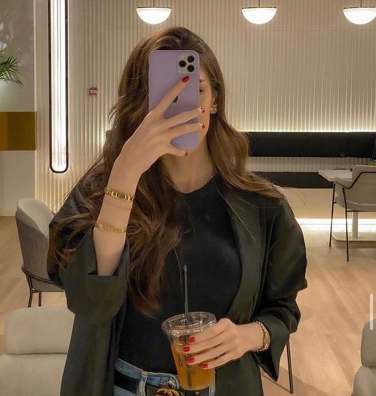 Cute Girl Profile Photo