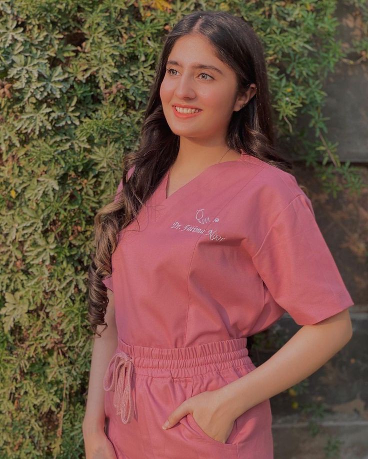 Insta Girl Selfie DP