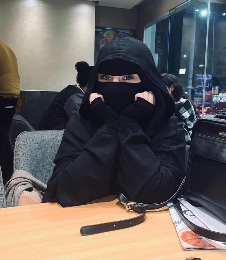 aesthetic girl hijab dp