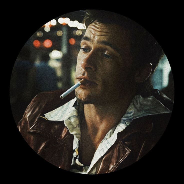 aesthetic preppy pfp for school