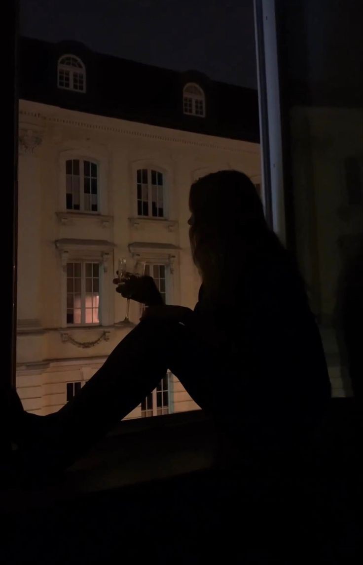 alone sad dp girl attitude