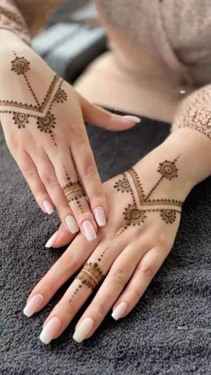 back hand mehndi design child