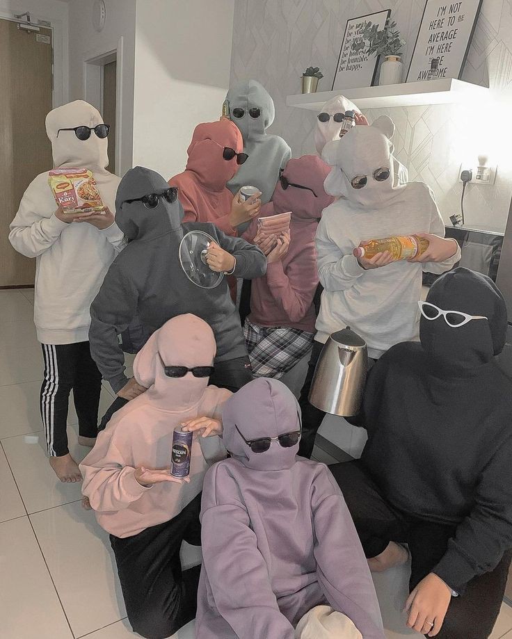 cute boy and girl best friends dp