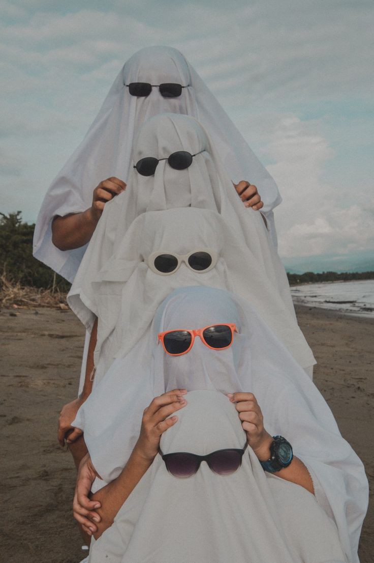 cute friends group dp girl