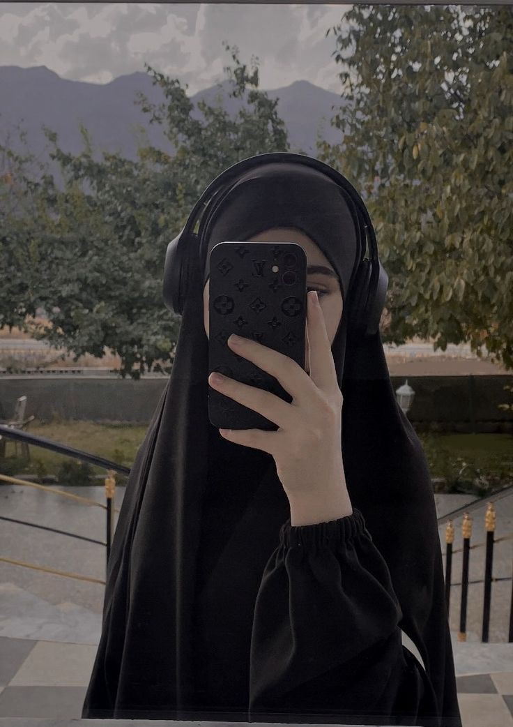 cute hijab girl dp cartoon