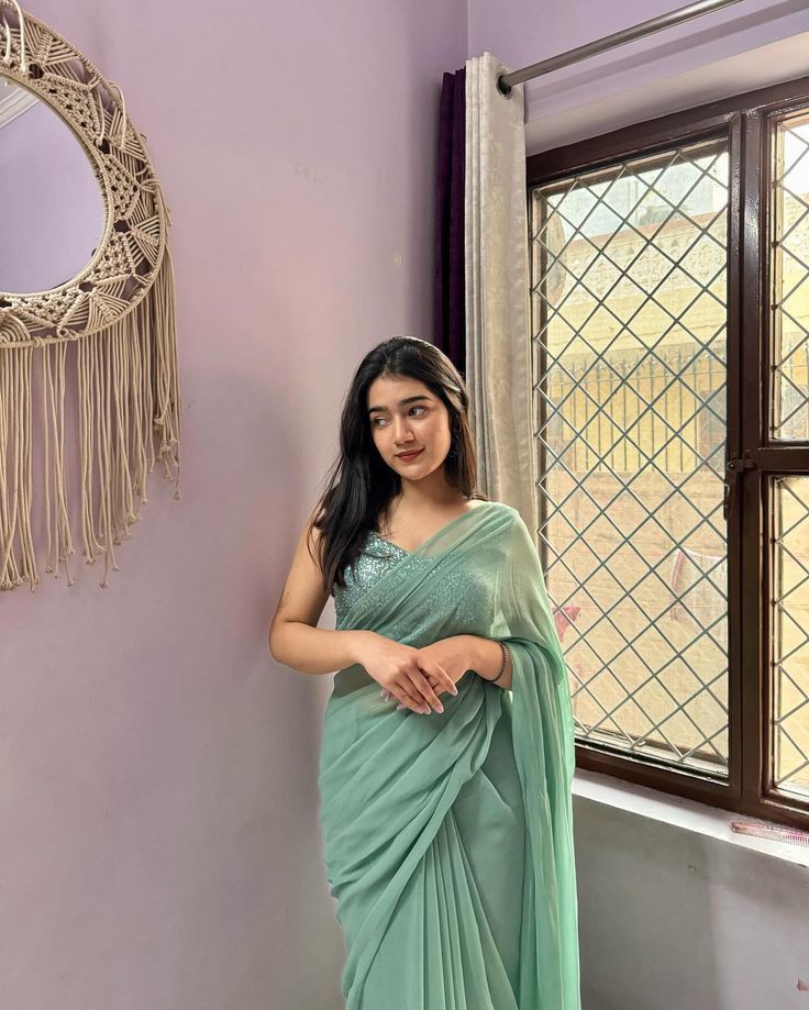 girl dp in saree