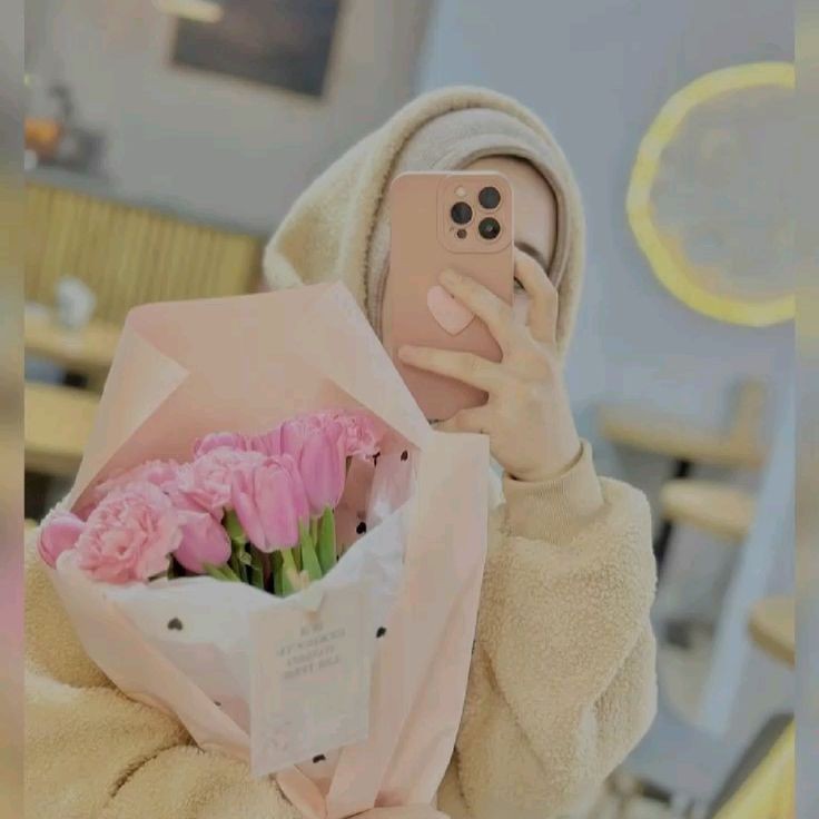 girl hijab dp