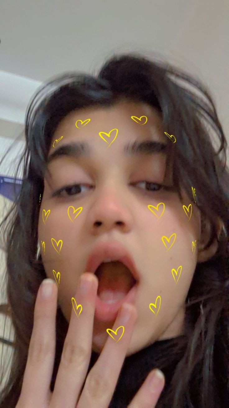 hide face girl pic for instagram aesthetic