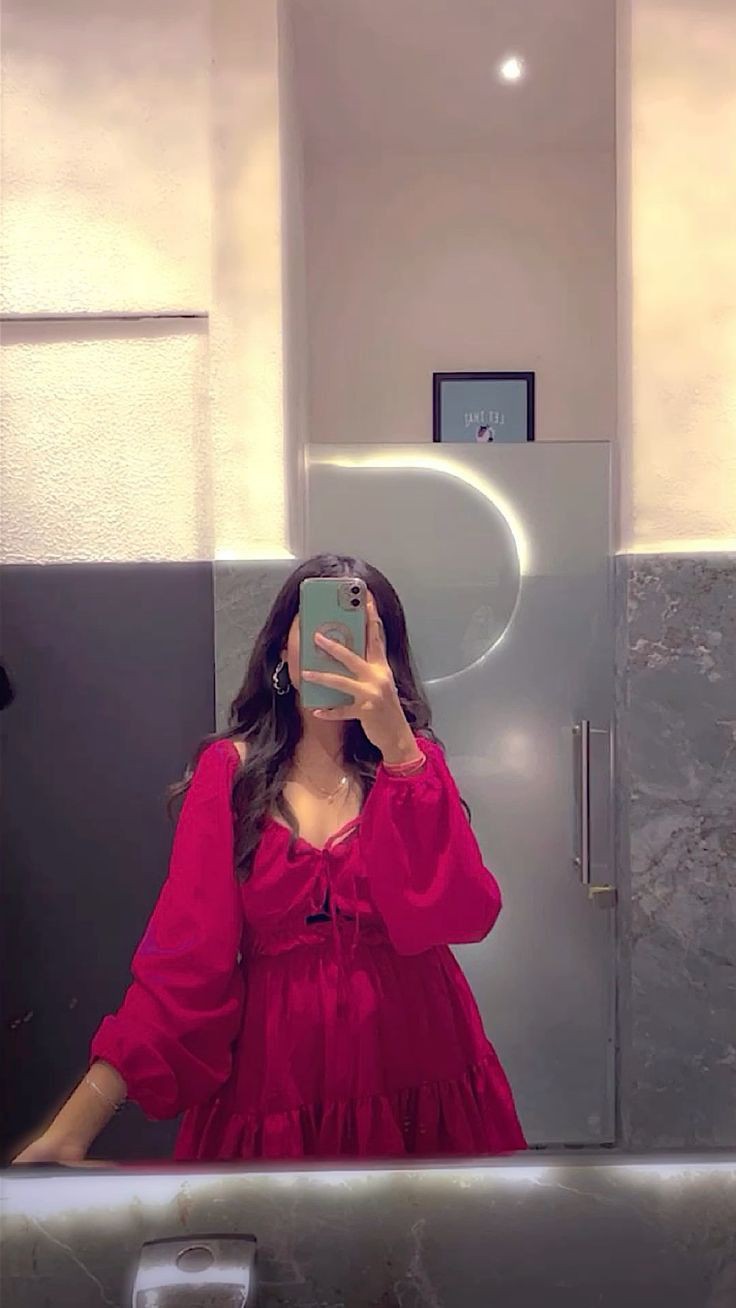 mirror selfie dp girl cartoon