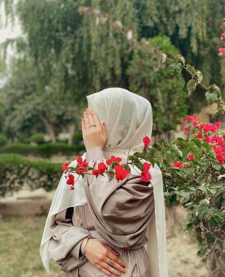 stylish hijab girl dp for instagram